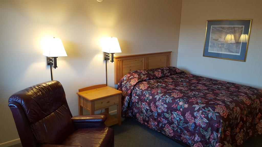 Travelers Lodge Marshall Экстерьер фото