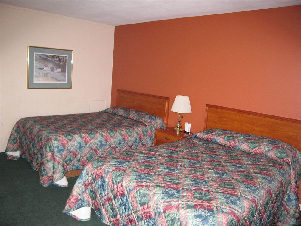 Travelers Lodge Marshall Экстерьер фото